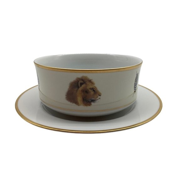 Royal Sheffield African Big 5 Gravy Boat with Attached Underplate - Picture 1 of 11